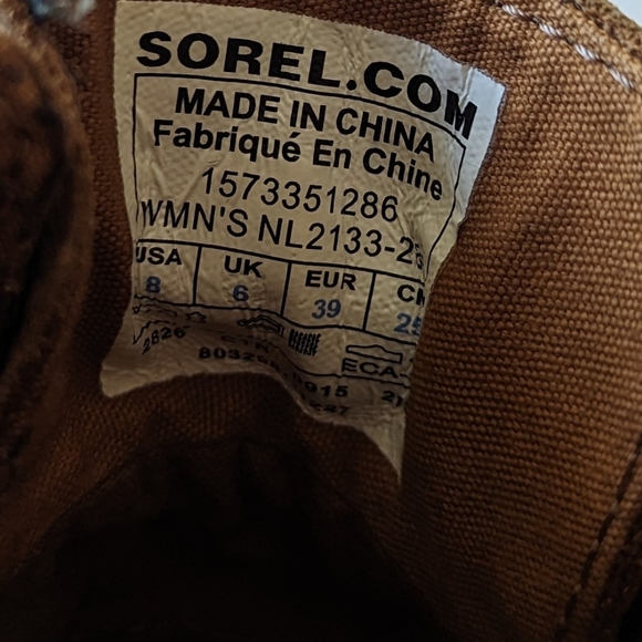 Sorel Out N About Waterproof Duck Boots - Picture 10 of 11